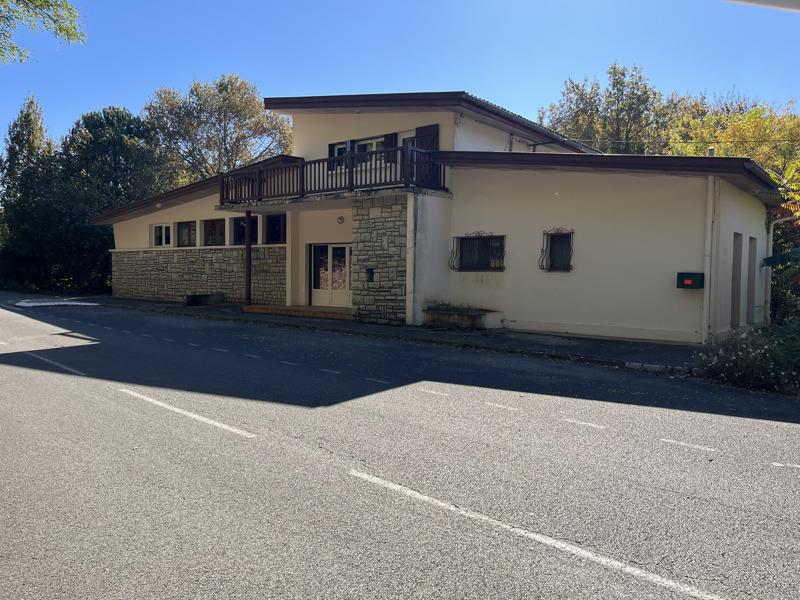 Vente Immeuble NERBIS - -  200 m² - (40250)