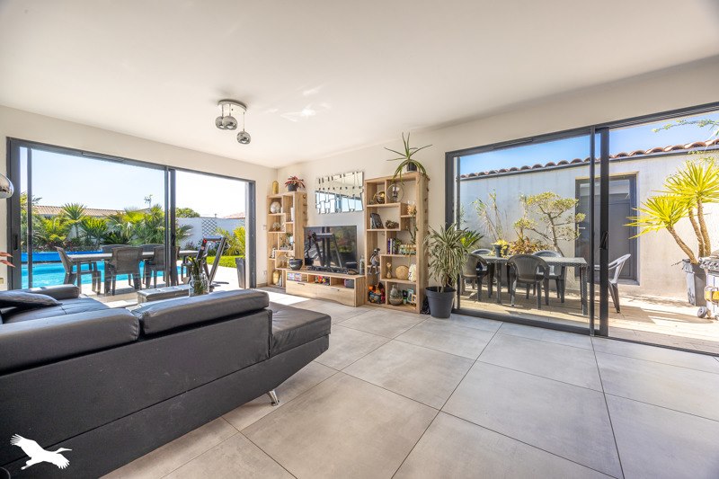 Vente Maison AIGREFEUILLE D AUNIS 17290 11 pièces - 244 m²