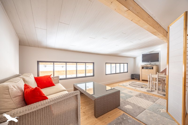 Vente Maison CIRE D AUNIS - 6 pièces -196 m² - (17290)