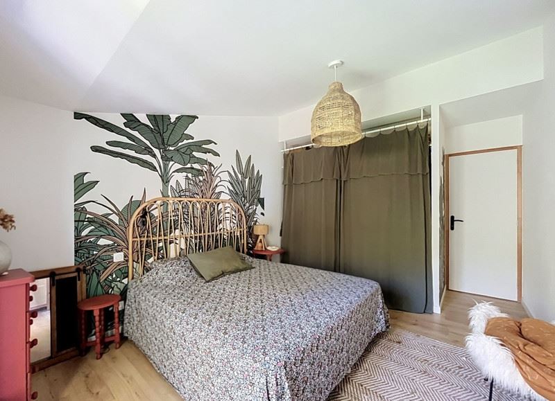 Vente Maison ST SAUVEUR D AUNIS - 7 pièces -163 m² - (17540)