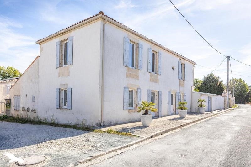 Vente Maison Saint-Médard-d'Aunis 17220 8 pièces - 162 m²