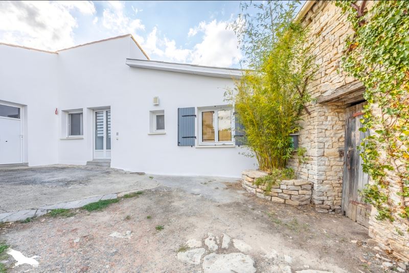Maison 7 pièces 134 m² · à Saint-Sauveur-d'Aunis · 134 m² · 355 232 €