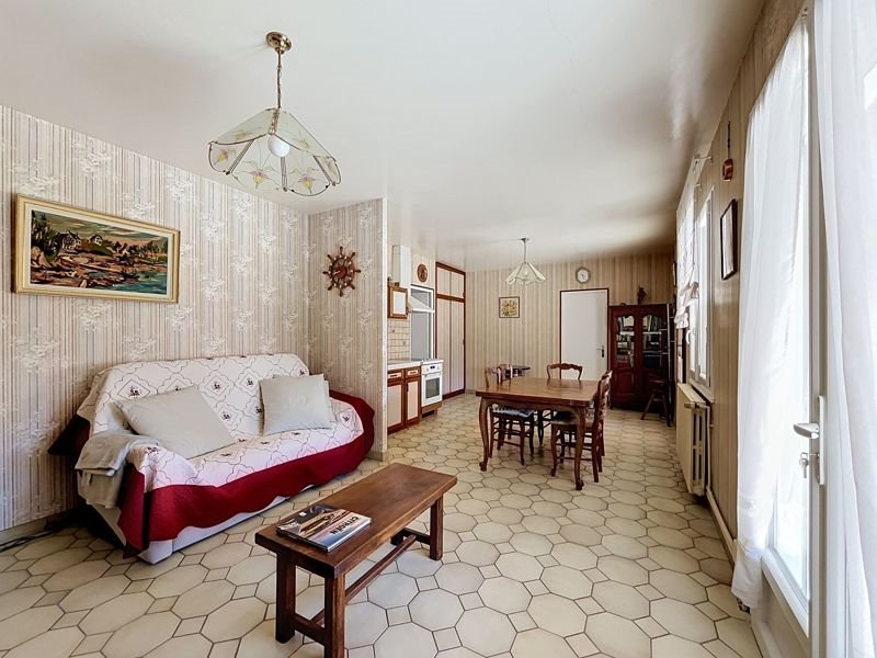 Vente Maison Aigrefeuille-d'Aunis - 5 pièces -126 m² - (17290)