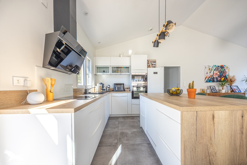 Vente Maison Bouhet - 4 pièces -118 m² - (17540)