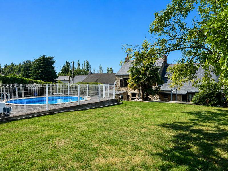 Vente Maison Couëron - 6 pièces -145 m² - (44220)
