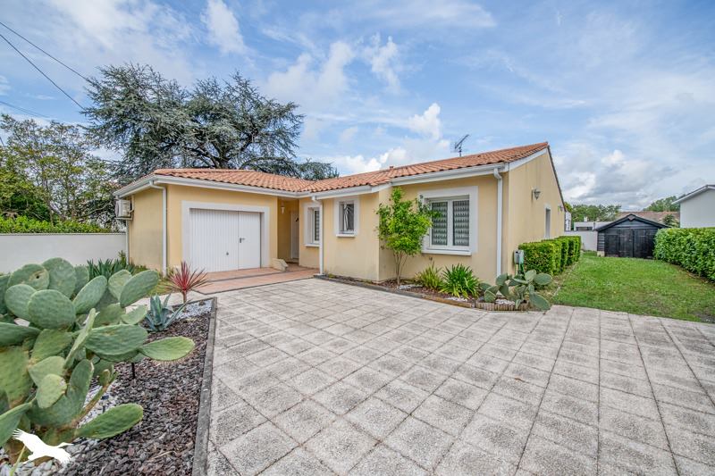 Vente Maison BRUGES - 5 pièces -118 m² - (33520)