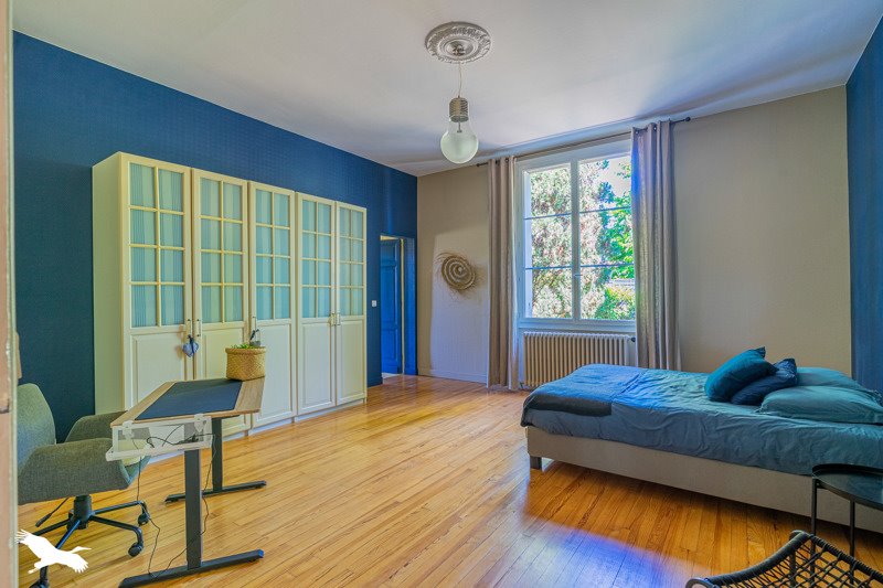 Vente Maison BRUGES - 7 pièces -238 m² - (33520)