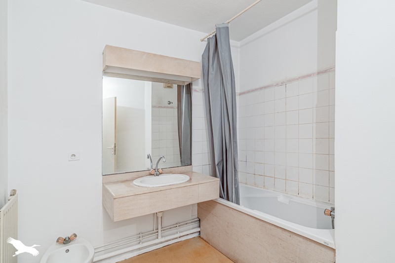 Vente Appartement BRUGES - 2 pièces -52 m² - (33520)