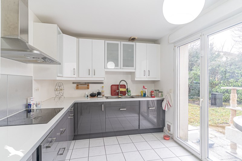 Vente Maison BRUGES - 6 pièces -100 m² - (33520)