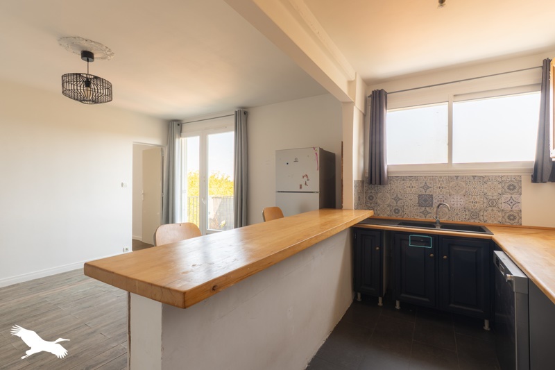 Vente Appartement BRUGES - 5 pièces -84 m² - (33520)
