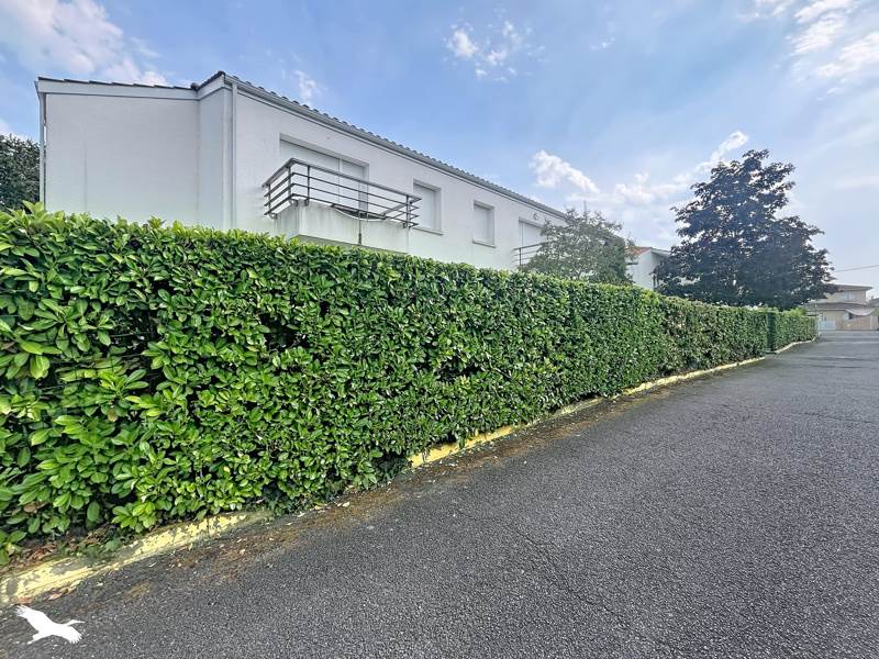 Vente Appartement BRUGES - 2 pièces -47 m² - (33520)