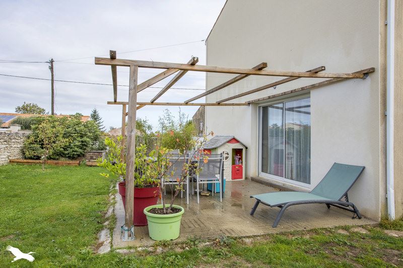 Vente Maison ST JEAN DE LIVERSAY - 4 pièces -96 m² - (17170)