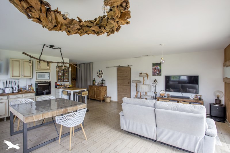 Vente Maison LA RONDE - 6 pièces -164 m² - (17170)