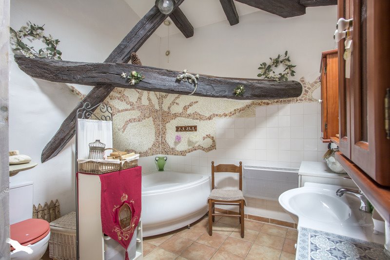 Vente Maison MARANS - 6 pièces -255 m² - (17230)