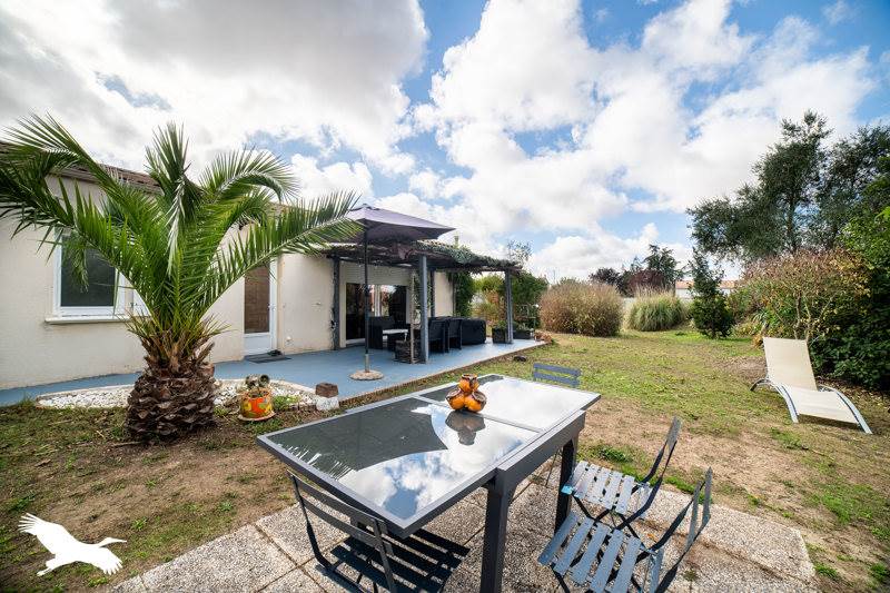 Maison 6 pièces 127 m² · à Saint-Jean-de-Liversay · 127 m² · 293 216 €
