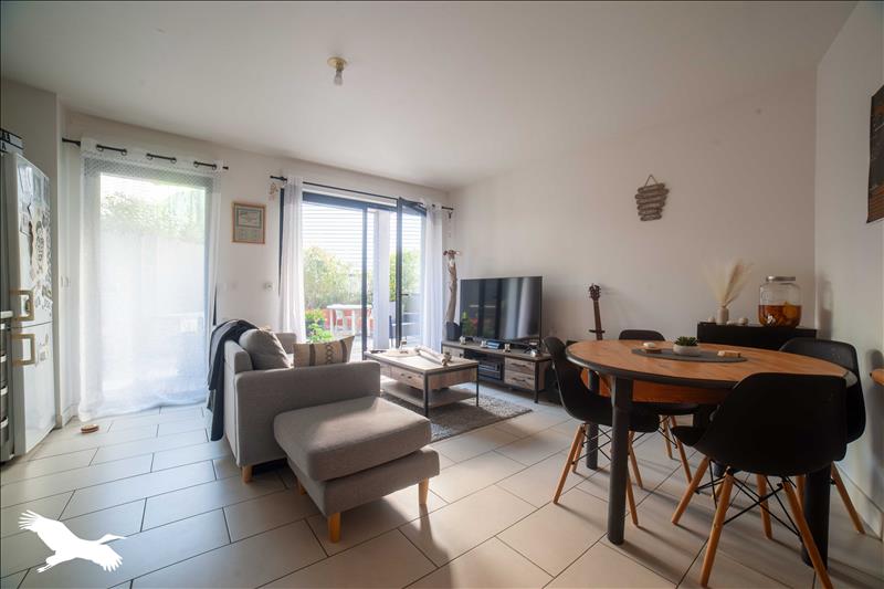 Vente Appartement LA ROCHELLE - 2 pièces -38 m² - (17000)