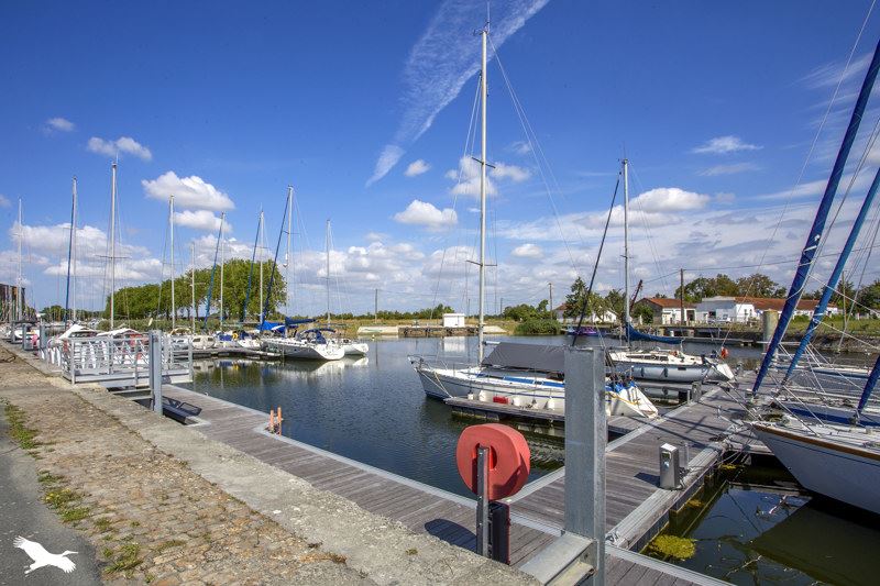 Vente Maison MARANS - 5 pièces -135 m² - (17230)