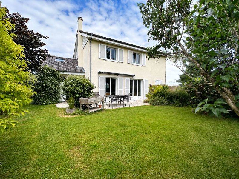 Vente Maison BUC - 6 pièces -114 m² - (78530)
