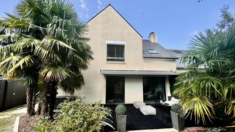 Vente Maison ORVAULT - 8 pièces -162 m² - (44700)