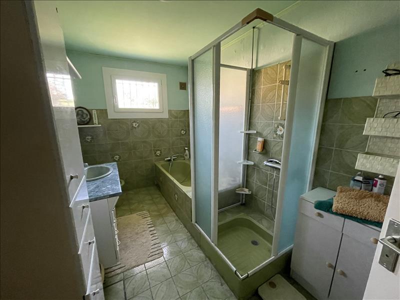 Vente Maison ST AUBIN DE BRANNE - 5 pièces -156 m² - (33420)