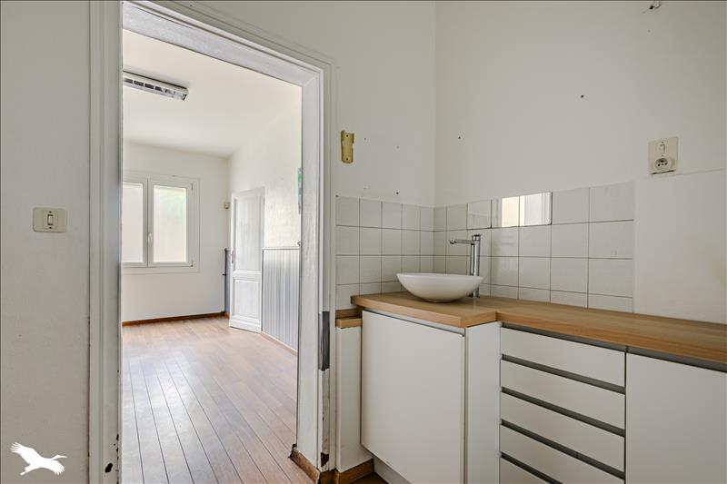 Vente Immeuble BRANNE - -  259 m² - (33420)