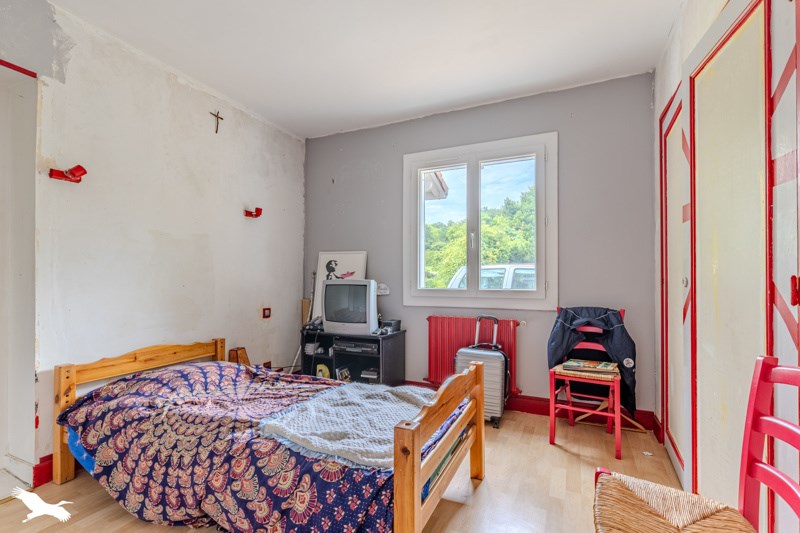 Vente Maison LUGAIGNAC - 8 pièces -194 m² - (33420)