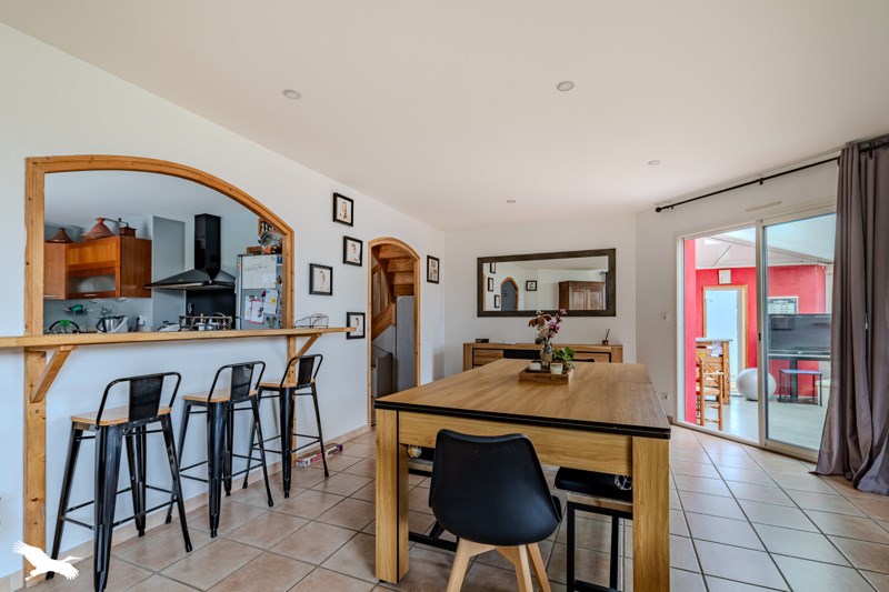 Vente Maison LUGAIGNAC - 7 pièces -199 m² - (33420)