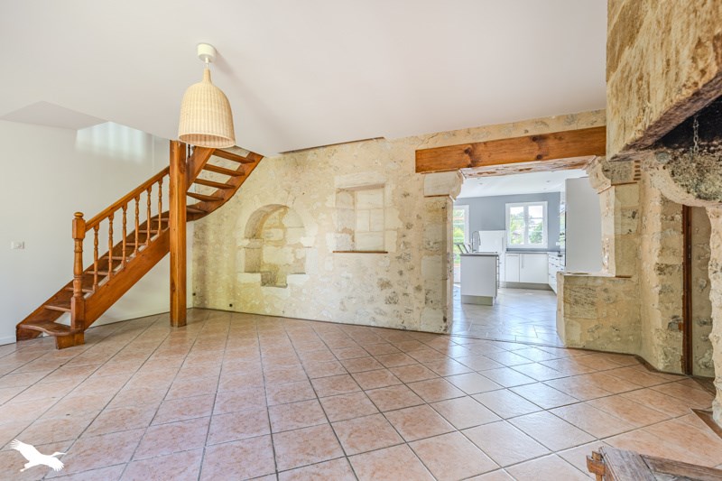 Vente Maison RAUZAN - 4 pièces -138 m² - (33420)