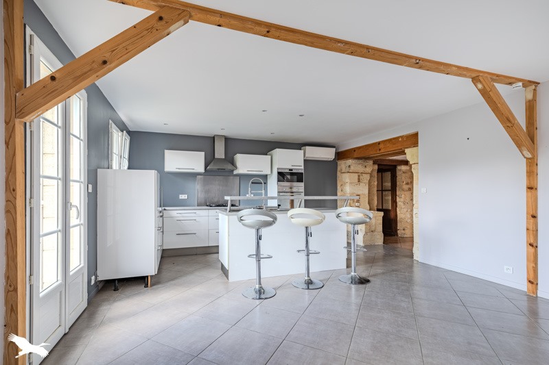 Vente Maison RAUZAN - 4 pièces -138 m² - (33420)
