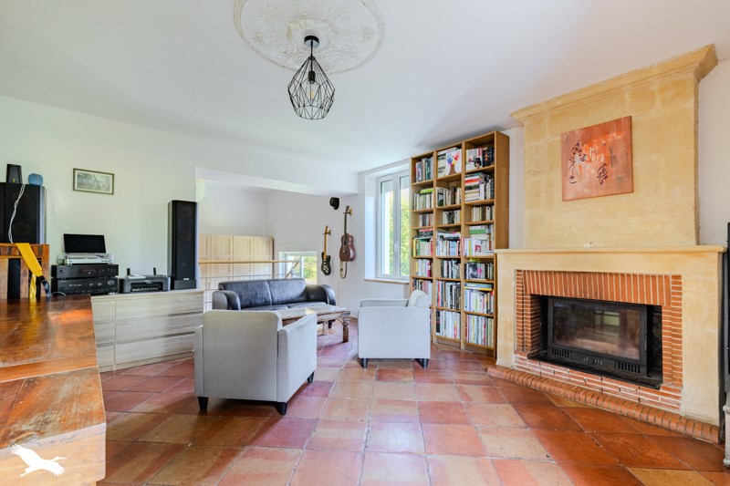 Vente Maison LUGAIGNAC - 5 pièces -155 m² - (33420)