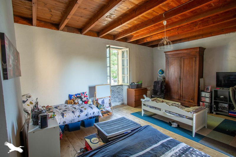 Vente Maison BLASIMON - 5 pièces -187 m² - (33540)