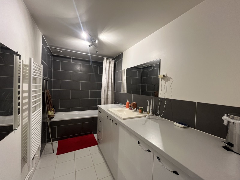 Vente Maison GREZILLAC - 5 pièces -165 m² - (33420)