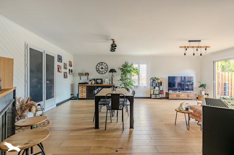 Vente Maison Saint-Aubin-de-Branne - 6 pièces -169 m² - (33420)