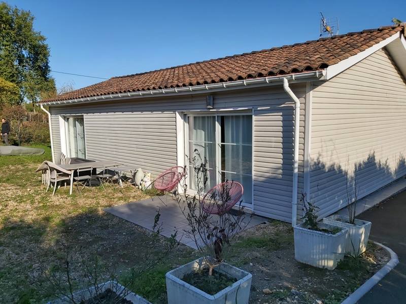 Vente Maison Saint-Aubin-de-Branne - 9 pièces -249 m² - (33420)