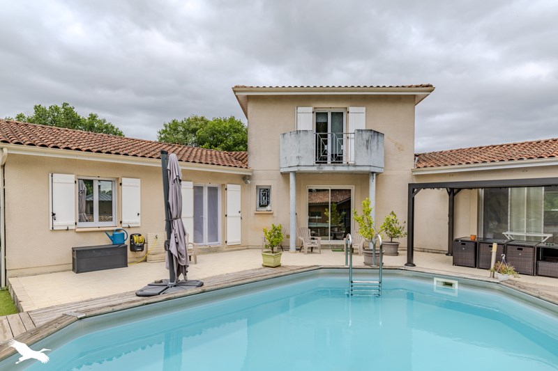Vente Maison LUGAIGNAC 33420 7 pièces - 199 m²