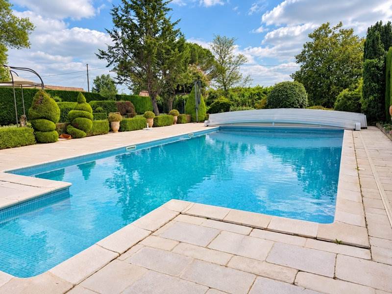 Vente Maison Rauzan - 5 pièces -209 m² - (33420)