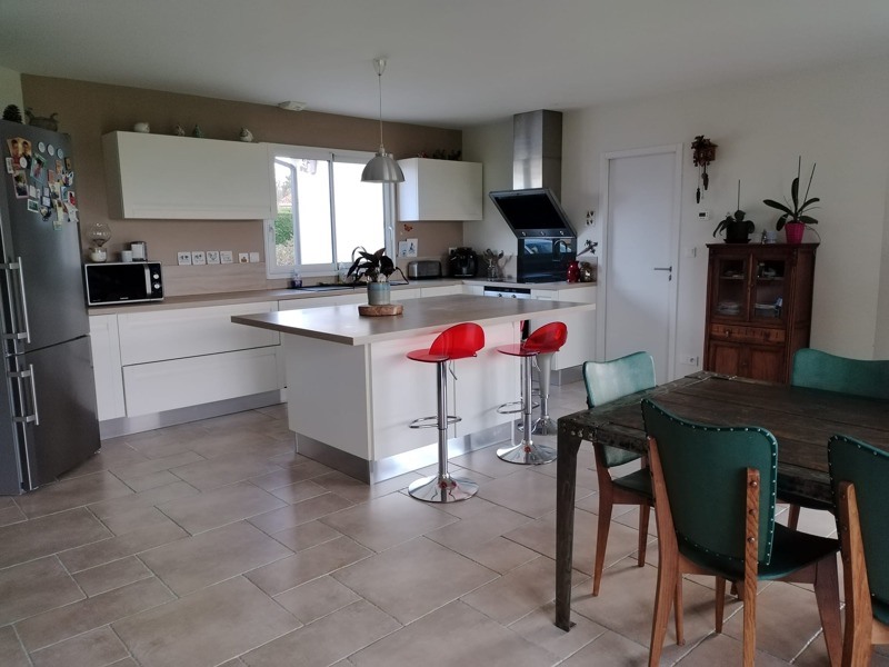 Vente Maison Daignac - 5 pièces -130 m² - (33420)