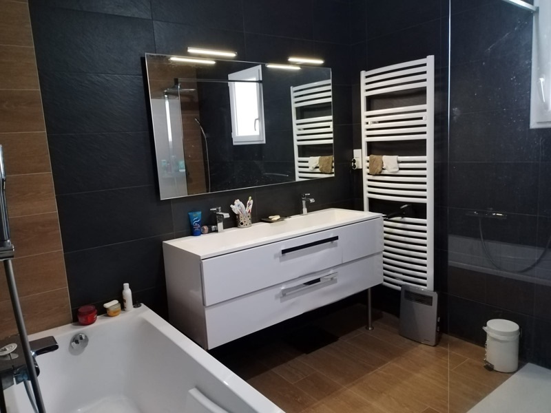Vente Maison Daignac - 5 pièces -130 m² - (33420)