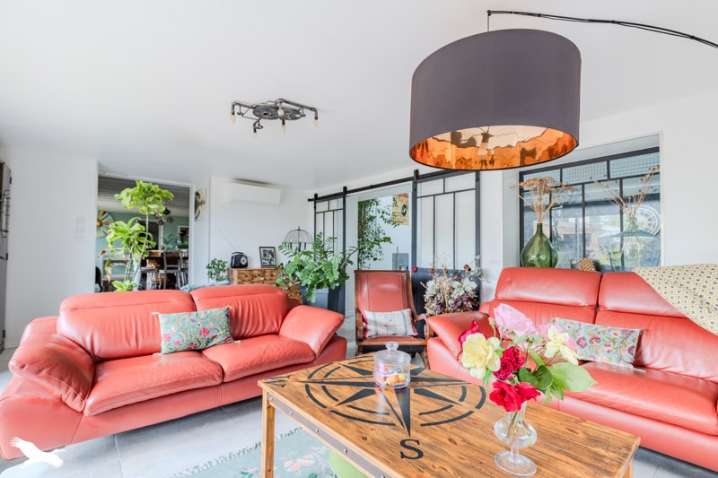 Vente Maison Saint-Vincent-de-Pertignas - 7 pièces -184 m² - (33420)
