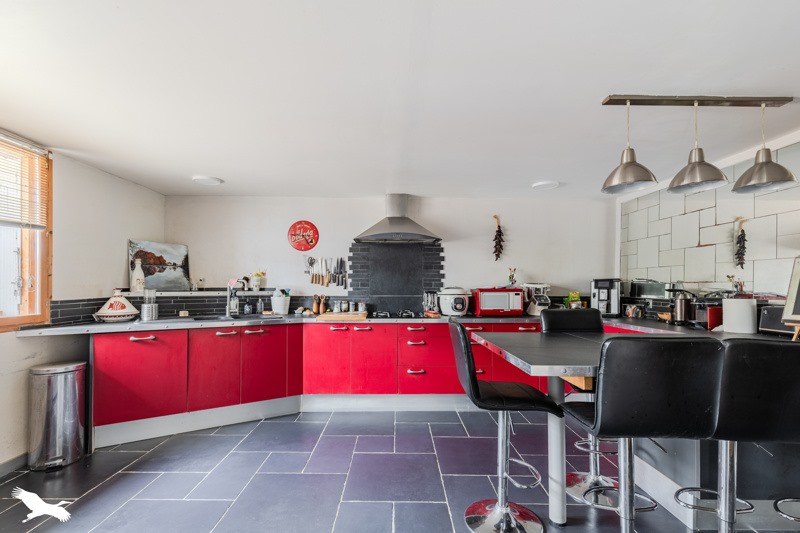 Vente Maison Saint-Vincent-de-Pertignas - 7 pièces -184 m² - (33420)
