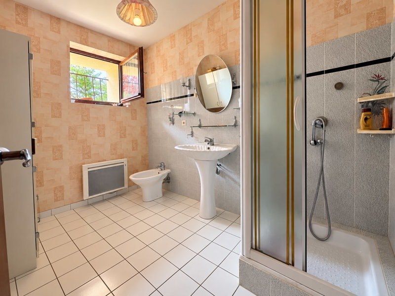 Vente Maison Naujan-et-Postiac - 3 pièces -124 m² - (33420)