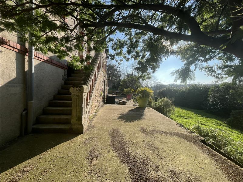 Vente Maison ST JEAN DE BOISEAU - 8 pièces -241 m² - (44640)