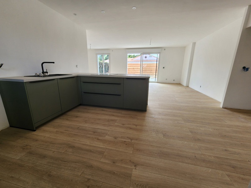 Vente Maison BOUGUENAIS - 5 pièces -110 m² - (44340)