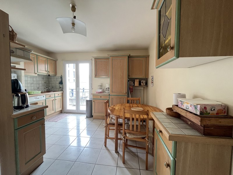 Vente Appartement LA ROCHE SUR YON - 5 pièces -102 m² - (85000)