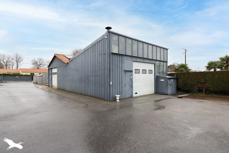 Vente Maison LA ROCHE SUR YON - 4 pièces -146 m² - (85000)