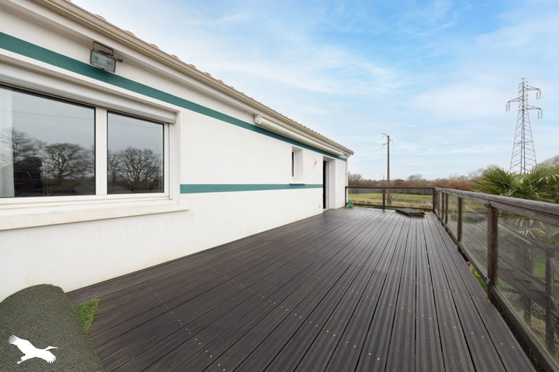 Vente Maison LA ROCHE SUR YON - 4 pièces -146 m² - (85000)
