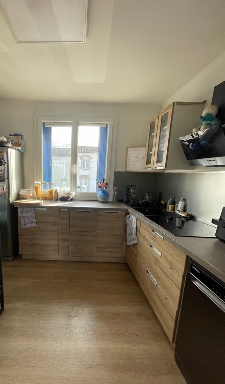 Vente Maison LA ROCHE SUR YON - 4 pièces -72 m² - (85000)