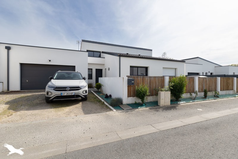 Vente Maison LA ROCHE SUR YON - 6 pièces -150 m² - (85000)