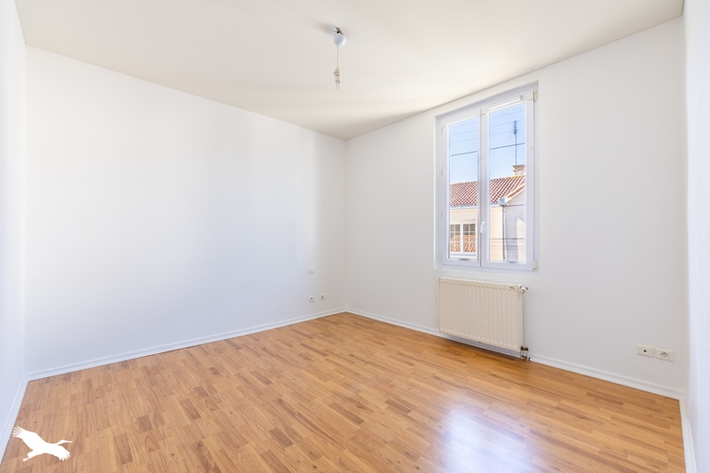 Vente Maison LA ROCHE SUR YON - 5 pièces -118 m² - (85000)