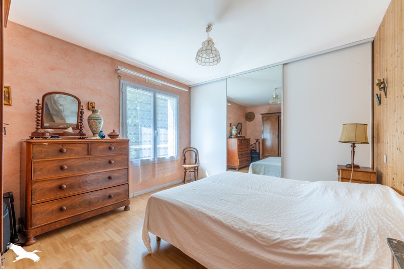 Vente Maison LA ROCHE SUR YON - 6 pièces -175 m² - (85000)